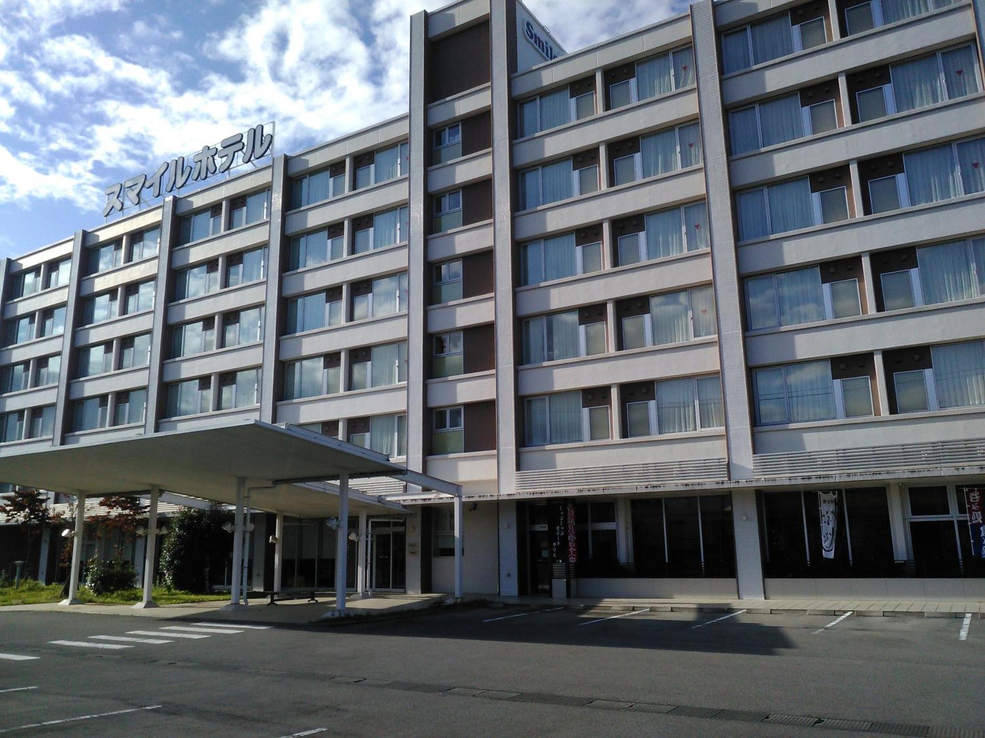 Smile Hotel Shirakawa Nishigo Exterior foto